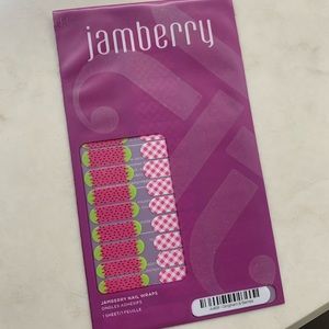5/$25  Jamberry Nail Wraps